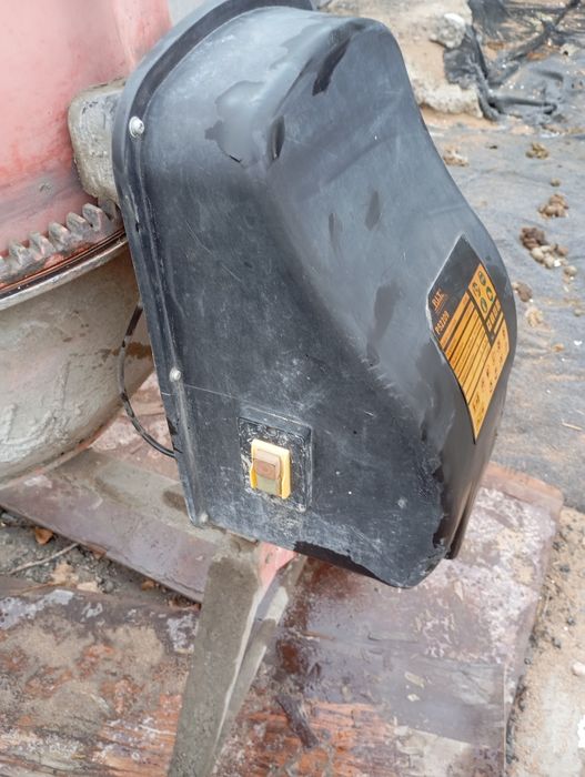 Продам бетономешалку