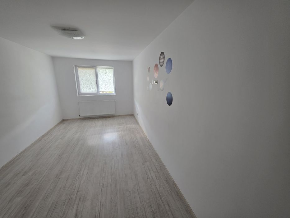 Casă tip duplex de vânzare cu grădină pentru relaxare – Breazu, Rediu, Iași