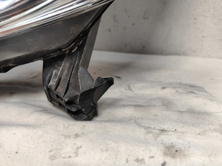 Оригинални фарове Пежо 107  Peugeot 107