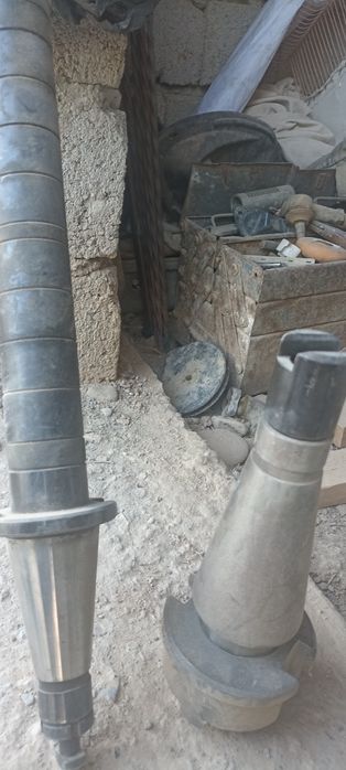 Продаю шина роликовая на  станок 3А423 новые комплект.400000сум