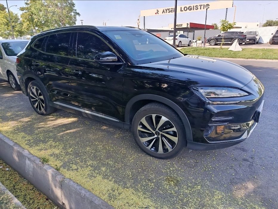 BYD song plus chempion 605 км
