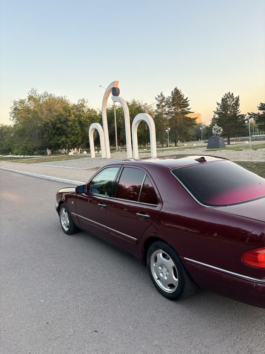Мерседес бенз W210 кузов