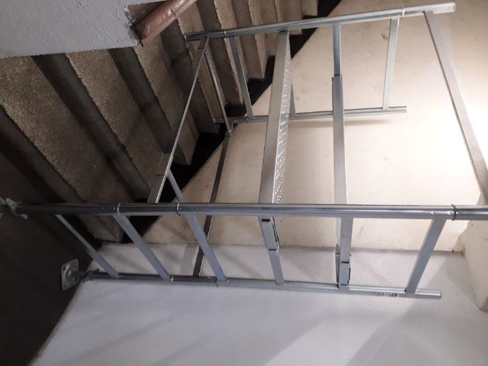 Стабилно скеле - количка, на колела, вместо стълба