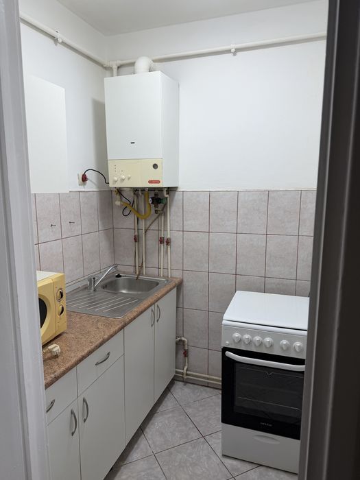 Garsoniera de inchiriat