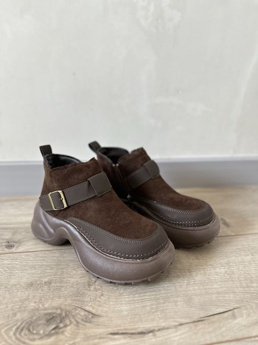 Продам весенние ботинки р.38