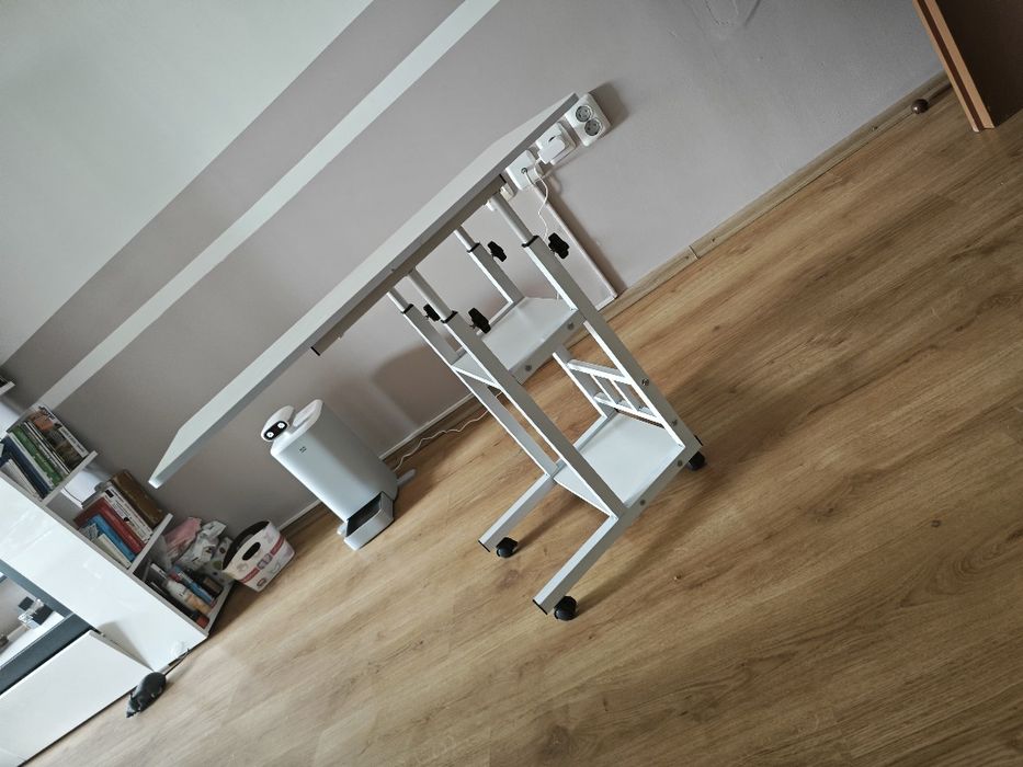 Холна маса пдч.                                               .