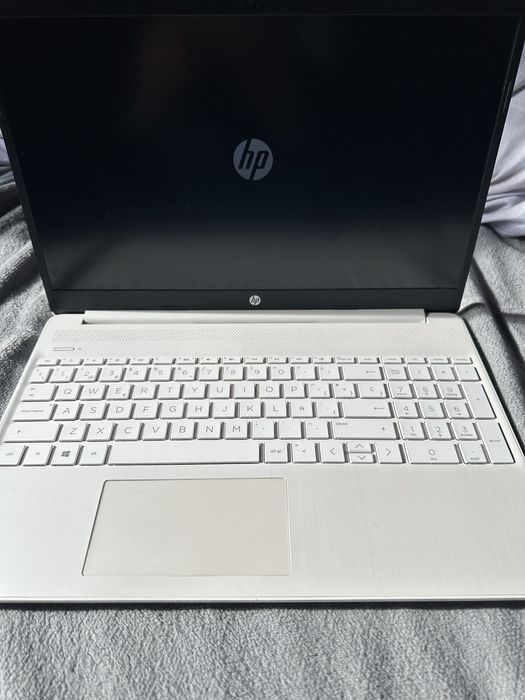 Se vinde Laptop HP