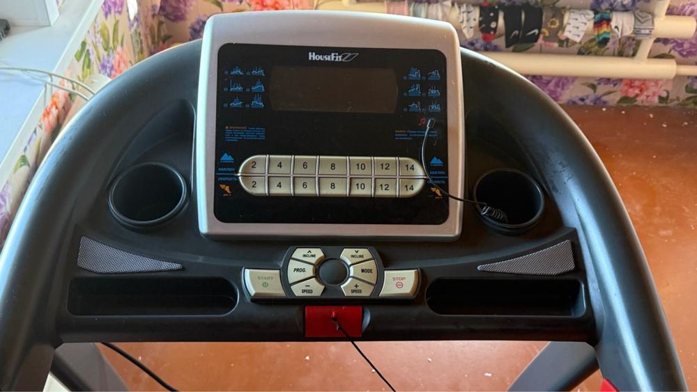 Продам беговую дорожку