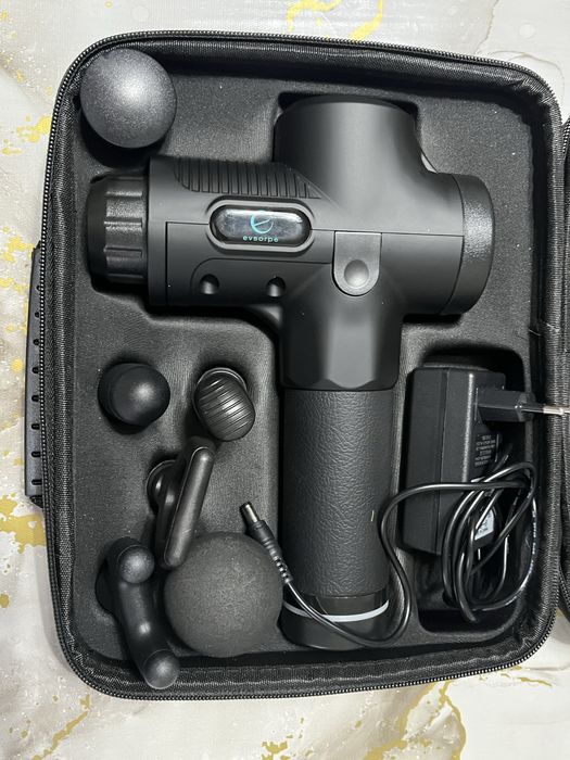 Продаю массажер новый