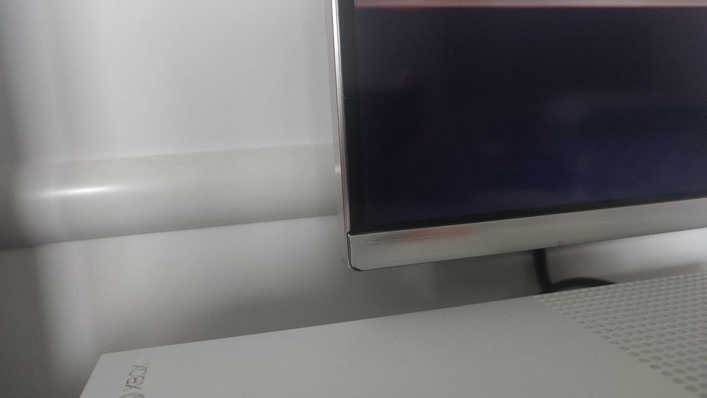 Смарт телевизор Samsung UE55MU700