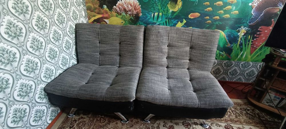 Продам диван и два кресла