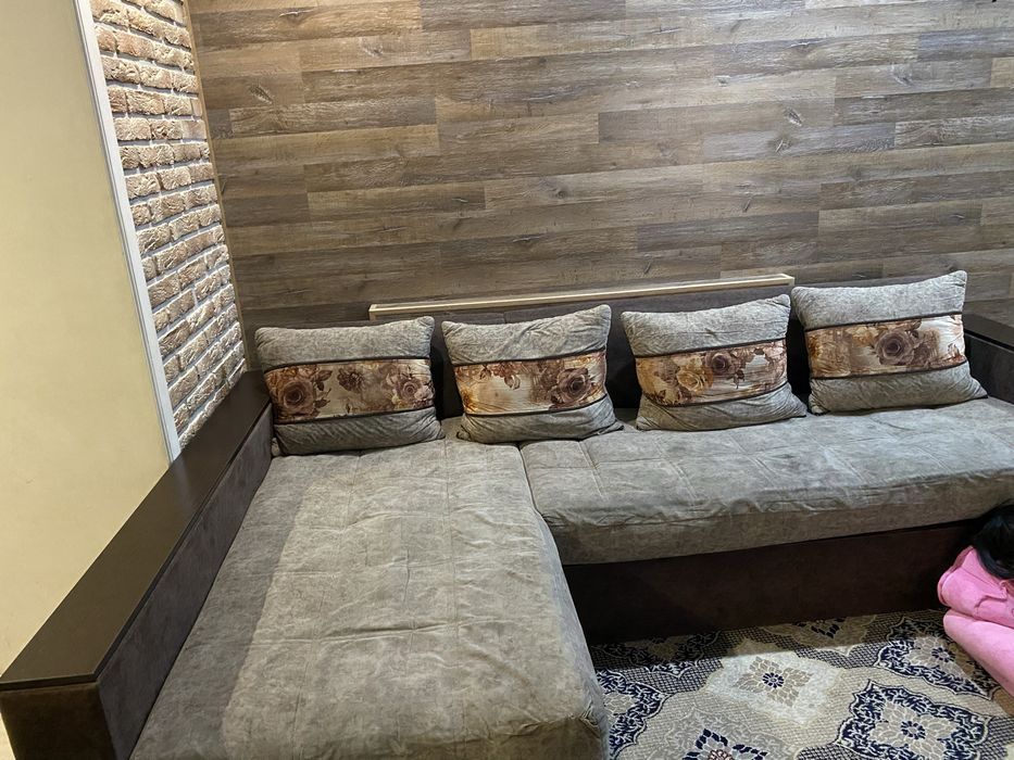 Продам уголок мягкая мебель