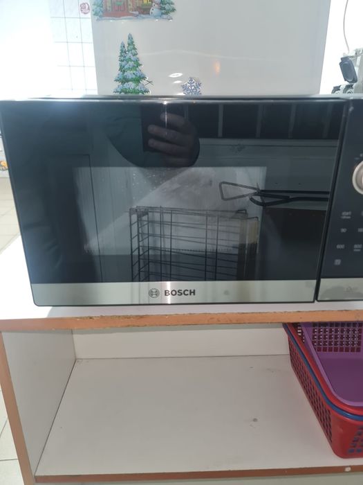 Cuptor cu microunde BOSCH