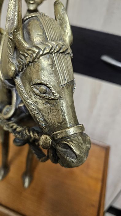 O Deosebită piesă din Bronz