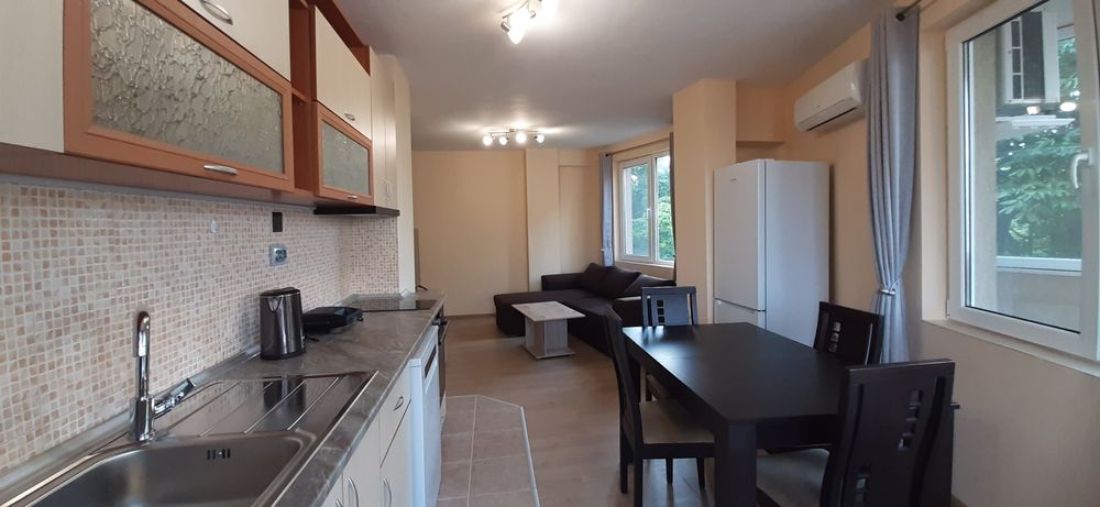 Дава се под наем Двустаен апартамент в Стара Загора, Загорка - 70 кв.м за 408 € - Снимка #1