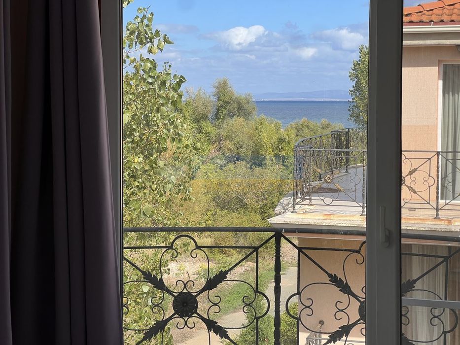 Продава се Четиристаен апартамент в Созопол - 172 кв.м за 742 €/кв.м - Снимка #3