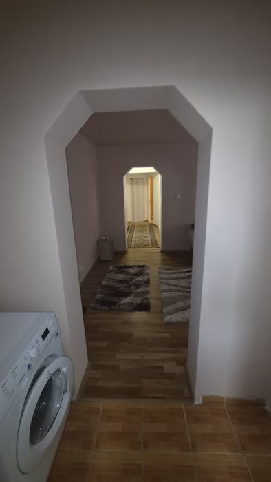 Vand apartament micro 16