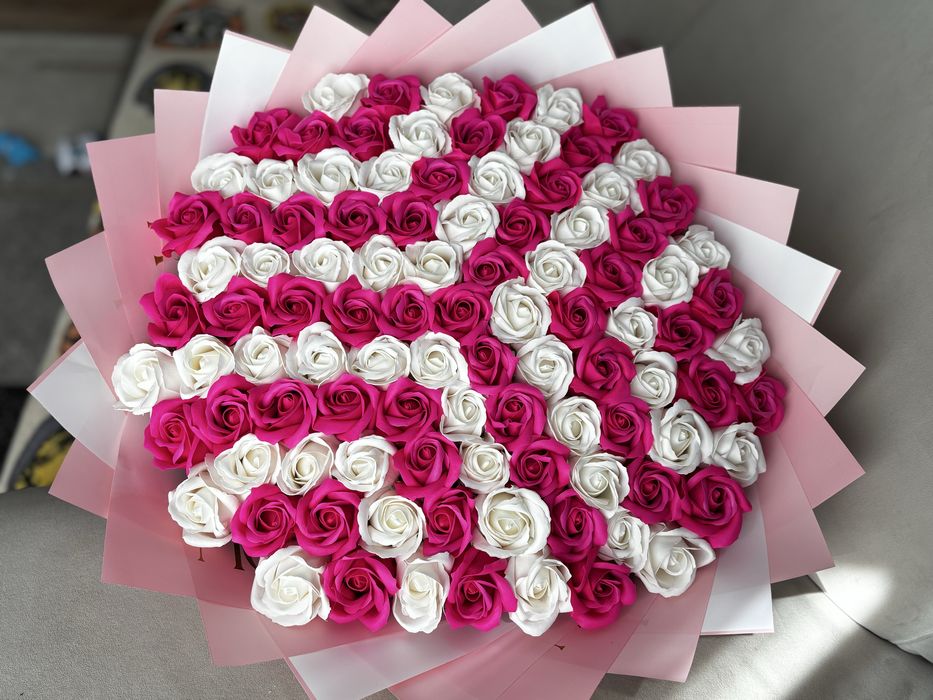 Buchete de flori din sapun personalizate