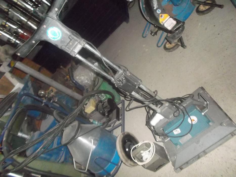 Masina compactat pavaje