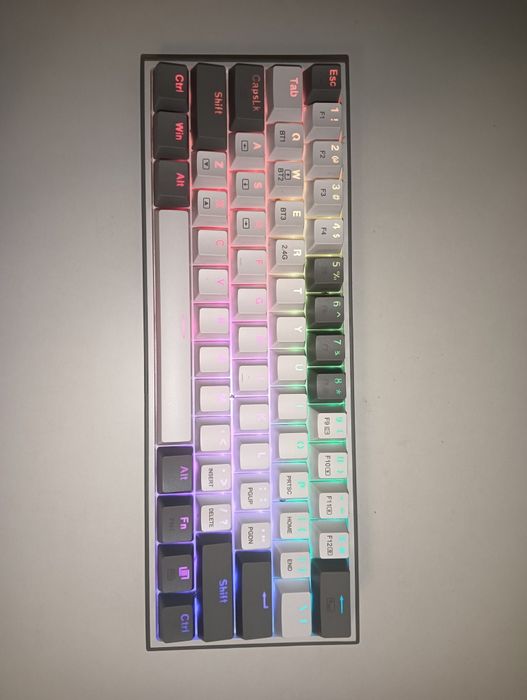 Tastatura gaming mecanica redragon fizz k617 pro