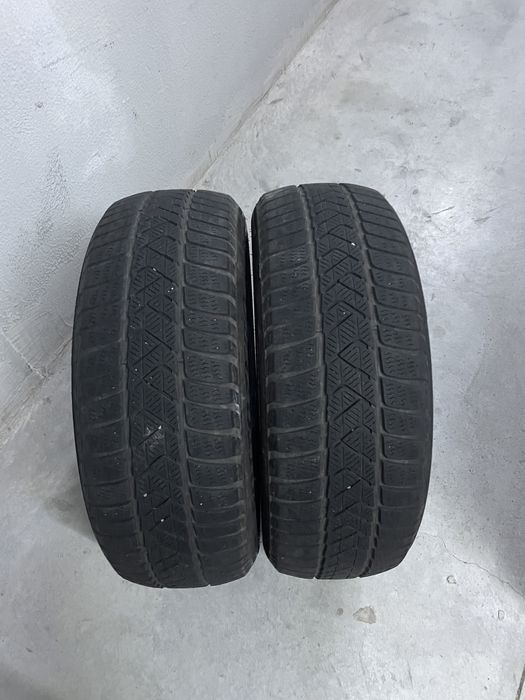 Vand set 2 anvelope iarna Pirelli 205 60 R16