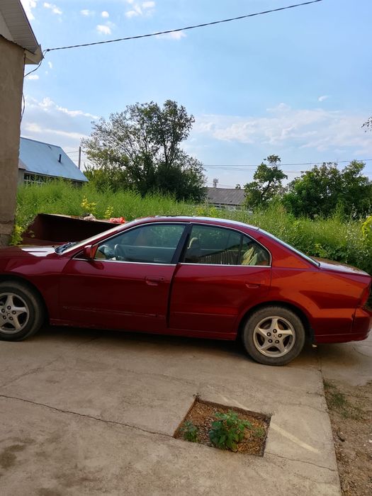 Продам Mitsubishi Galant 2001