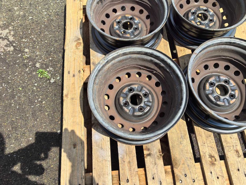 14 цола 4 х 100 мм Тойота Ярис и други - 5,5 Инча / ЕТ 45