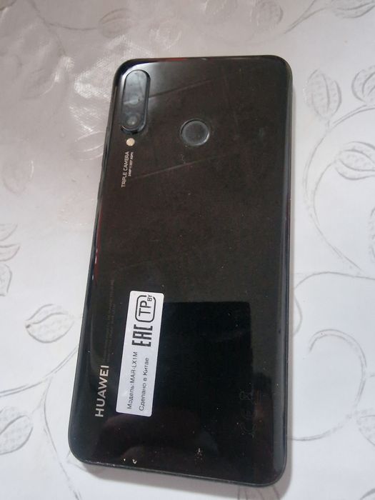 Продам Huawei P30 lite