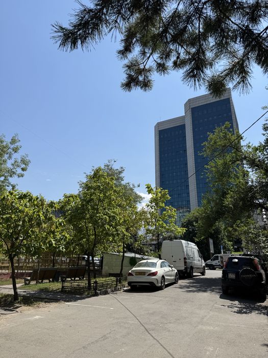 Сдам квартиру в Самал 1, напротив Достык Плазы