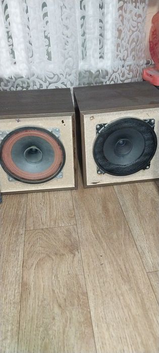 Продам колонки  10гдш