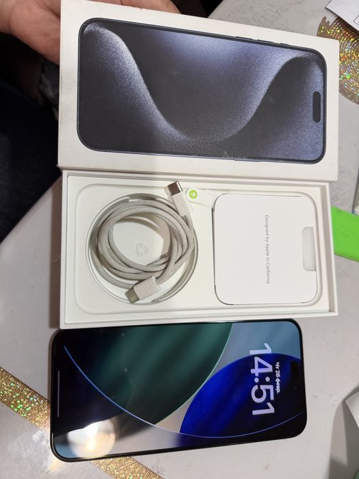 Продам IPHONE 15 pro MAX 256