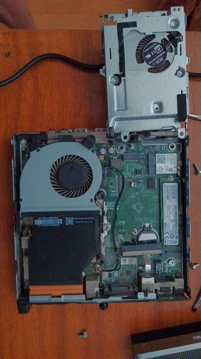 Hp Elitedesk 800 G4 mini i7 8700 16gb ram WiFi BT ssd nvme 128gb hdd 320gb