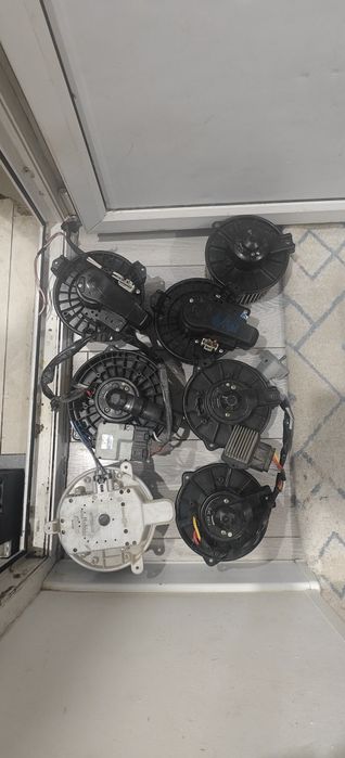 Моторчик печки Тойоты Ленд Крузер Камри Лексус Альфард Эстима Сиенна