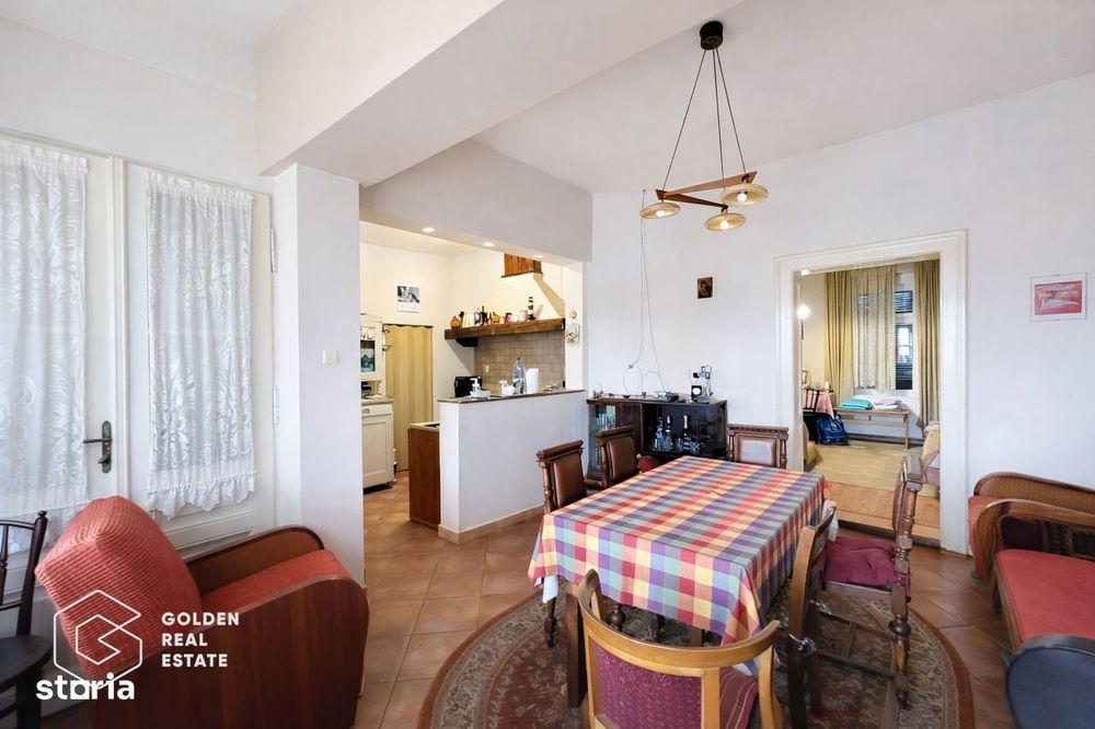 Casa D+P, cu piscina si teren 680 mp, Lipova, comision 0%
