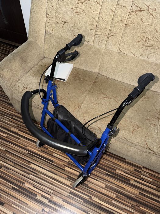 Cadru rulant pliabil din aluminiu batrani dizabilitati