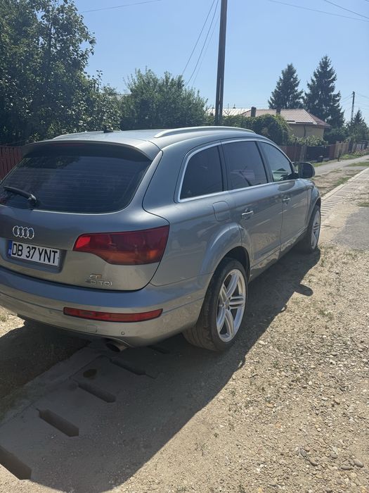 Vand sau schimb audi q7