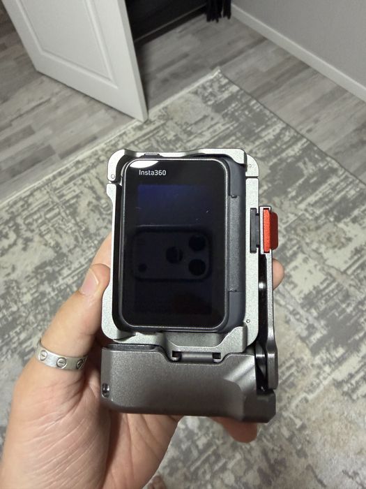 Insta 360 ace pro