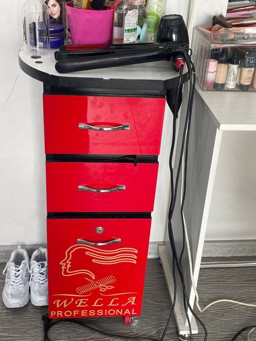 Mebel go’zallik saloni uchun