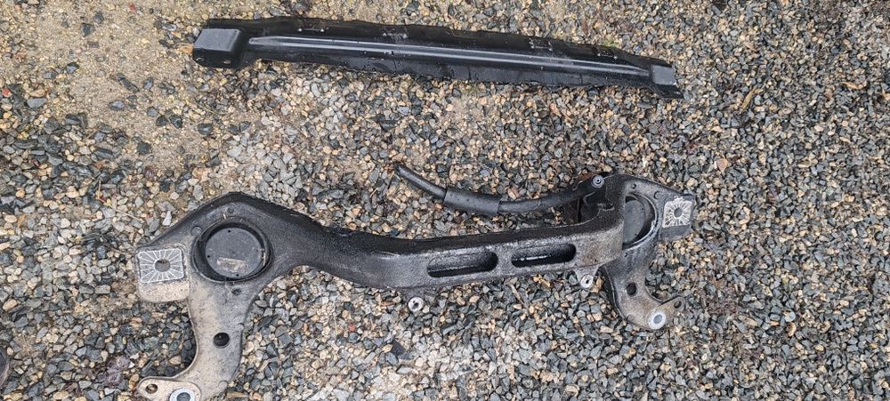 Punte fata vw Touareg 200lei