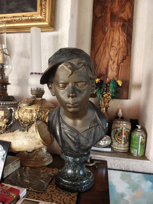 Statuetă de bronz Strengar
