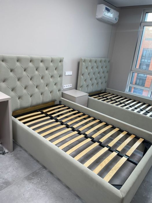 Продам кровать с мягким изголовьем (антивандальная ткань)