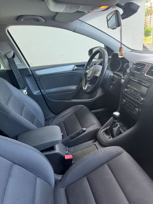 VOLKSWAGEN Golf 2010 — imagine 5