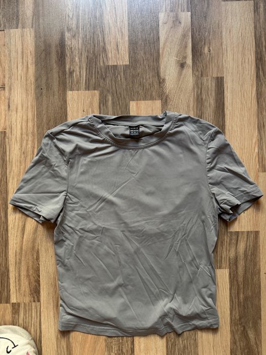 Тениски Bershka, New Yorker,Zara, Shein