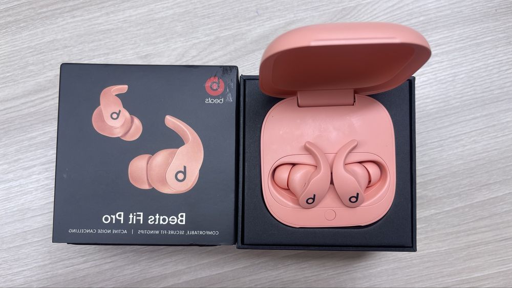 Beats Fit Pro наушники