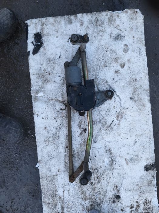 Motoraș cu mecanism ștergătoare partbriz b6 passat