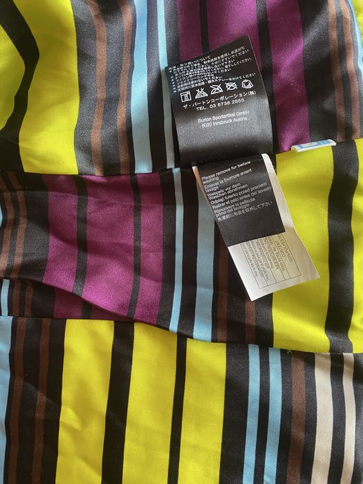 Burton Women’s Dryride Hooded Snowboard Puffer Vest Neon Lime Yellow