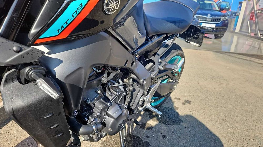 Yamaha MT-9 2023 117cp 6000 KM  ca noua