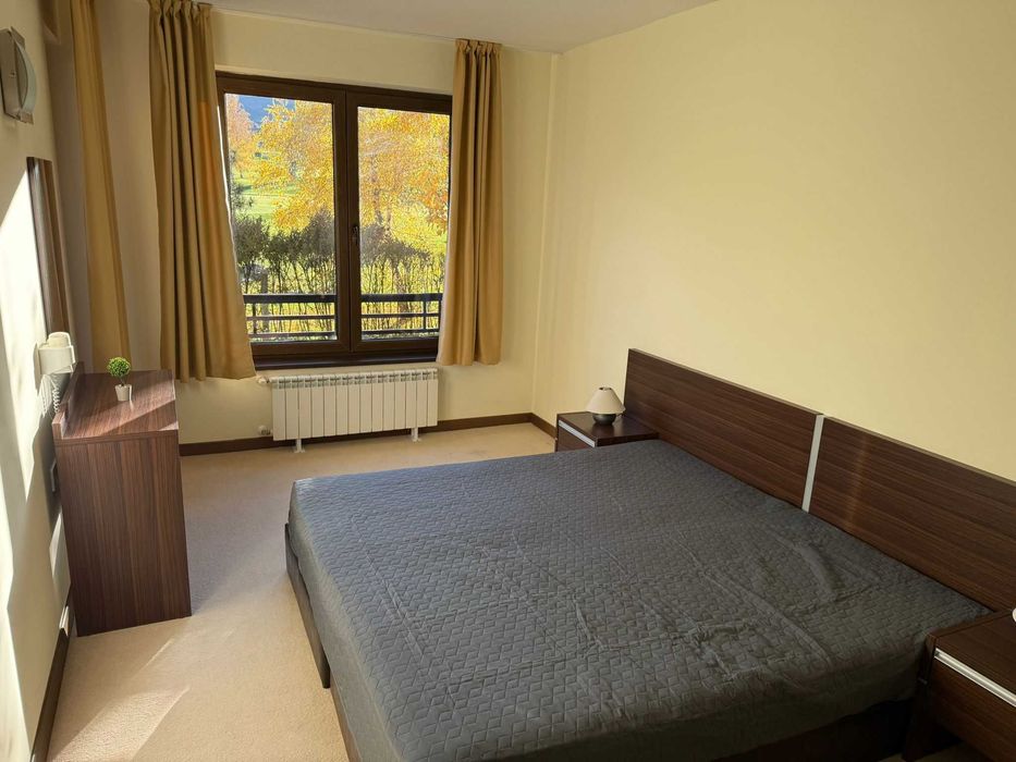 Продава се Тристаен апартамент в Разлог - 98 кв.м за 1205 €/кв.м - Снимка #1