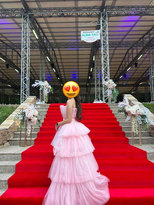 Продается платье на выпускной