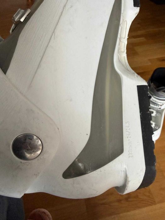 Clapari schi Salomon Divine